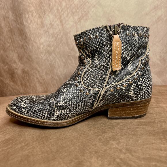 Dingo 866 Gray Snake Print Studded Buckle Strap Zip Up Leather Ankle Booties - Picture 6 of 9